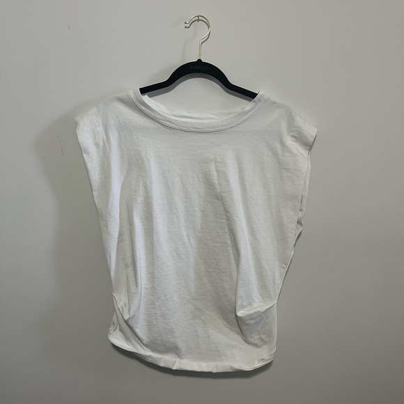 Oak + Fort Structured Shoulder Top - Picture 1 of 2